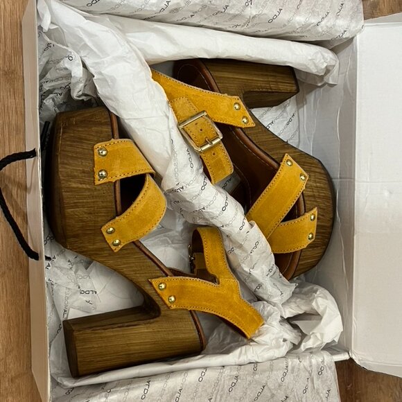 Aldo Mustard Yellow Suede Platform Sandals – Made in Italy – Size 6.5 / 37 – NEW - Picture 10 of 11